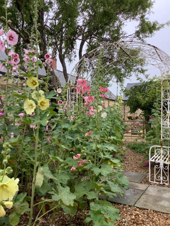 Hollyhock Cottage, Clematis Cottages, Stamford Eksteriør bilde